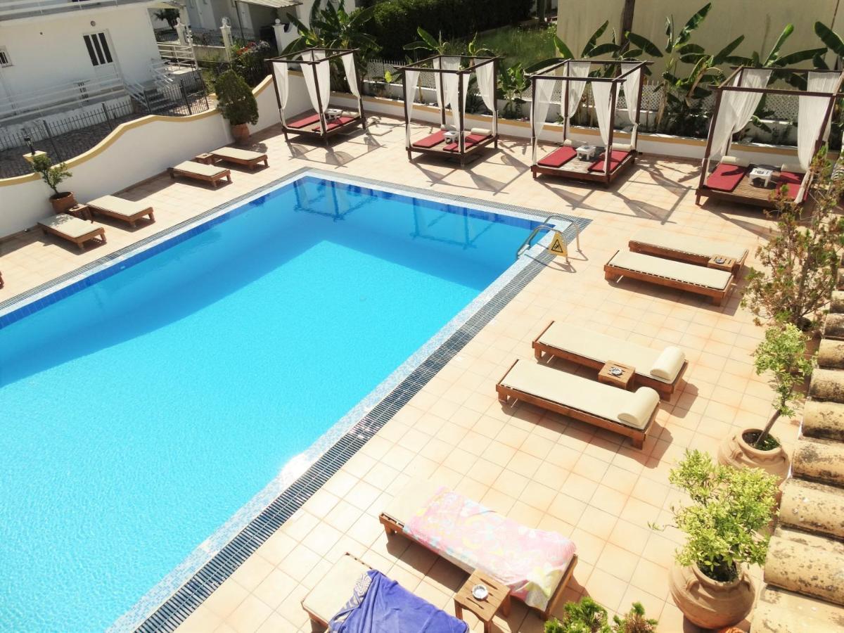 Oasis Beach Club Kávos Esterno foto