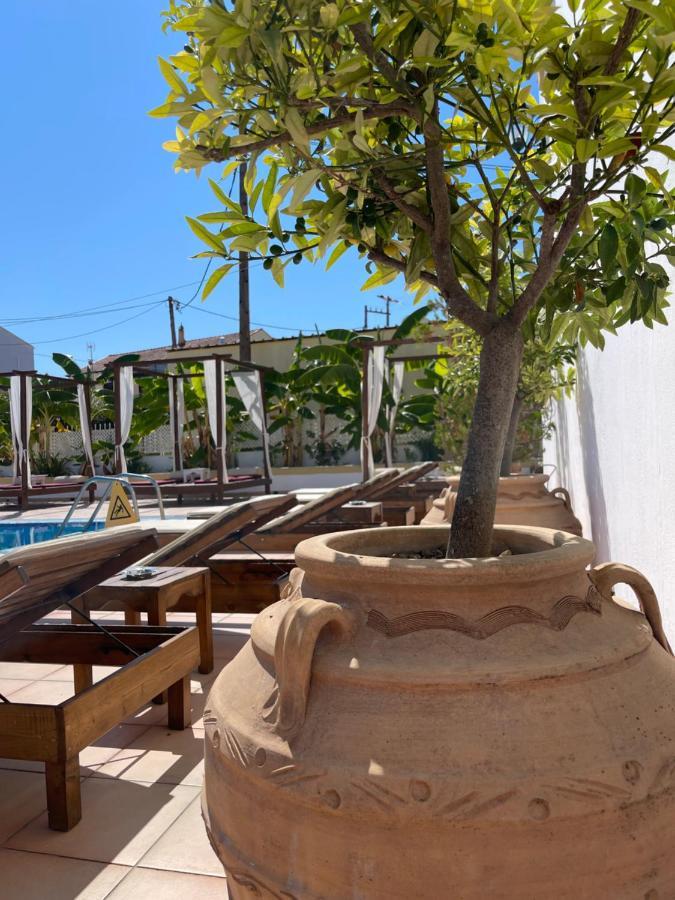 Oasis Beach Club Kávos Esterno foto